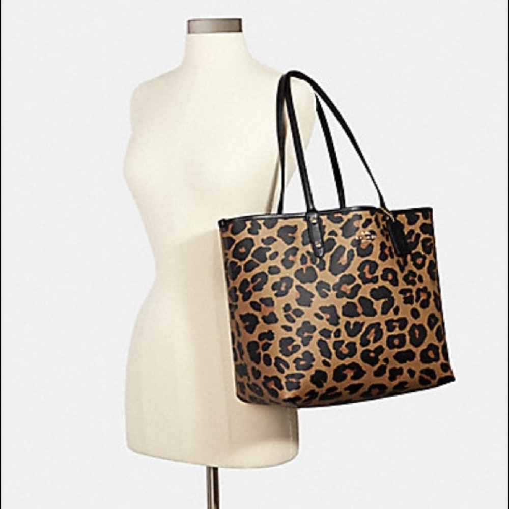 NEW💃COACH REVERSIBLE CITY TOTE ANIMAL PRINT PURSE - Picture 8 of 9